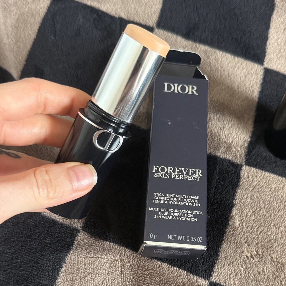 Dior Forever Skin Perfect Foundation Stick 2N